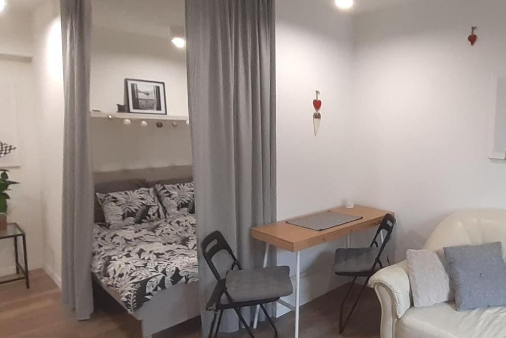 Lemuria Apartament Szkolna Centrum Legnica Eksteriør billede