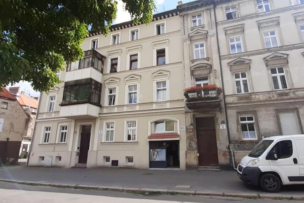 Lemuria Apartament Szkolna Centrum Legnica Eksteriør billede